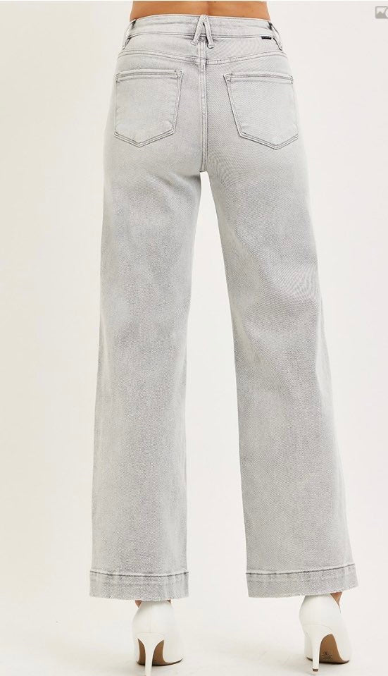 Light Grey Risen Jeans