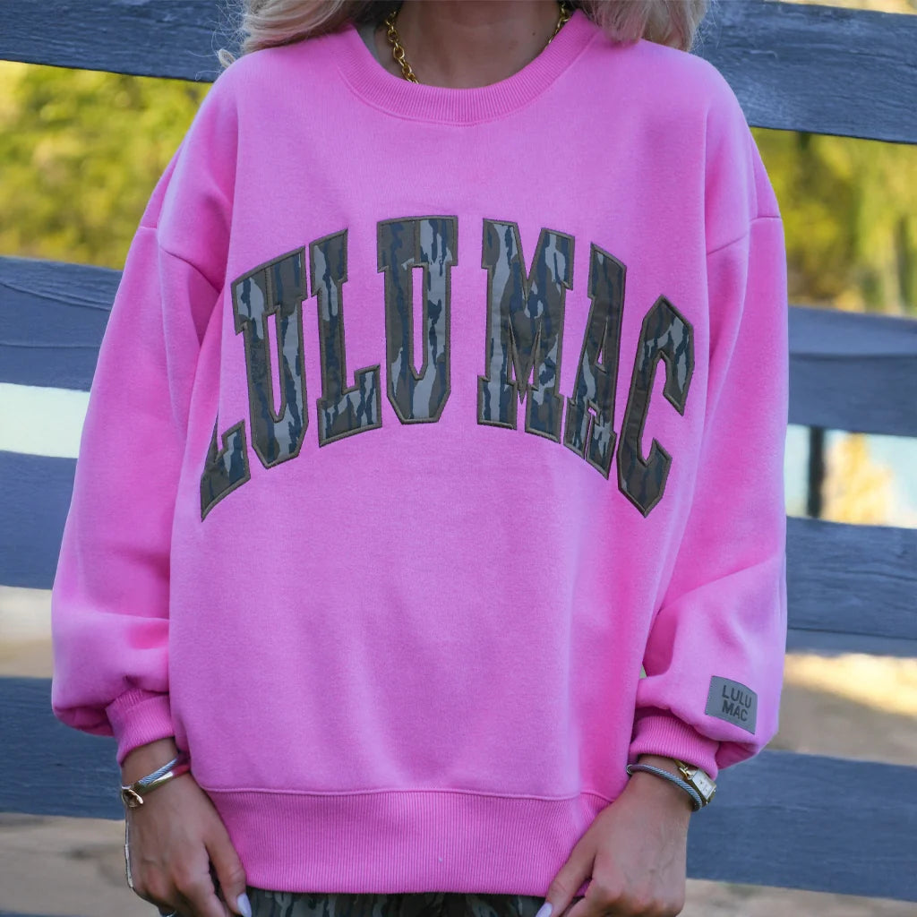 Lulu Mac Bubblegum Pink Mossy Oak Bottomland Sweatshirt