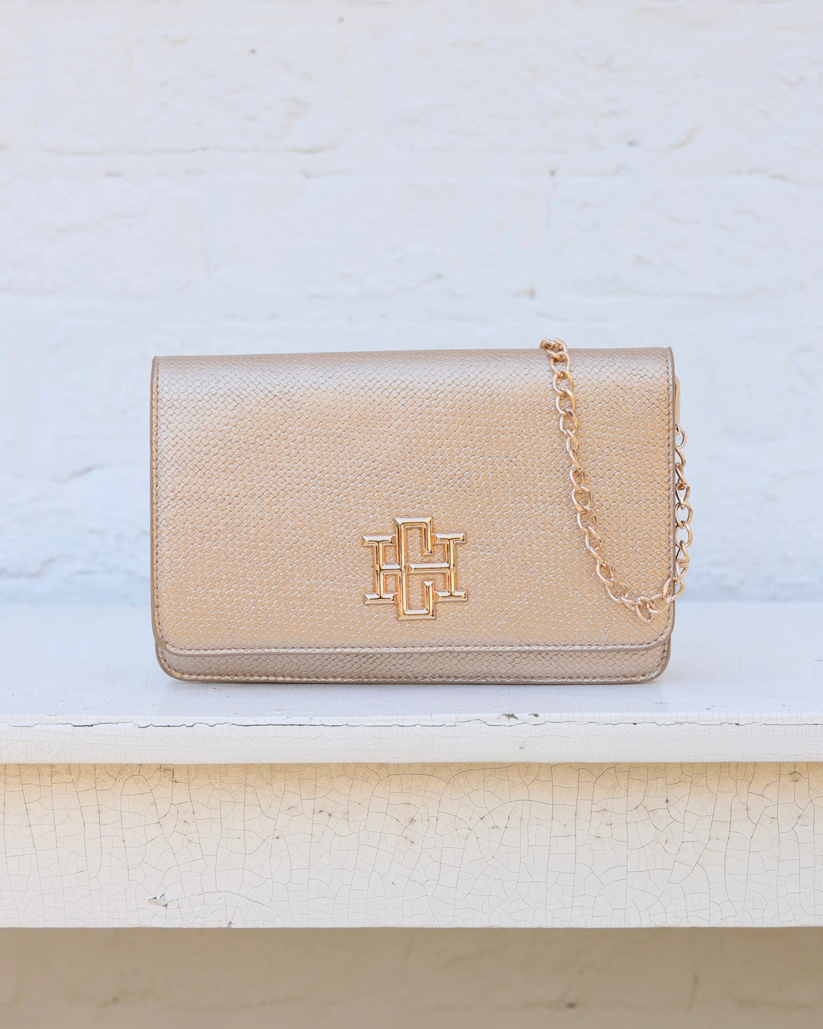 Caroline Hill Woven Gold Bryn Clutch/Crossbody