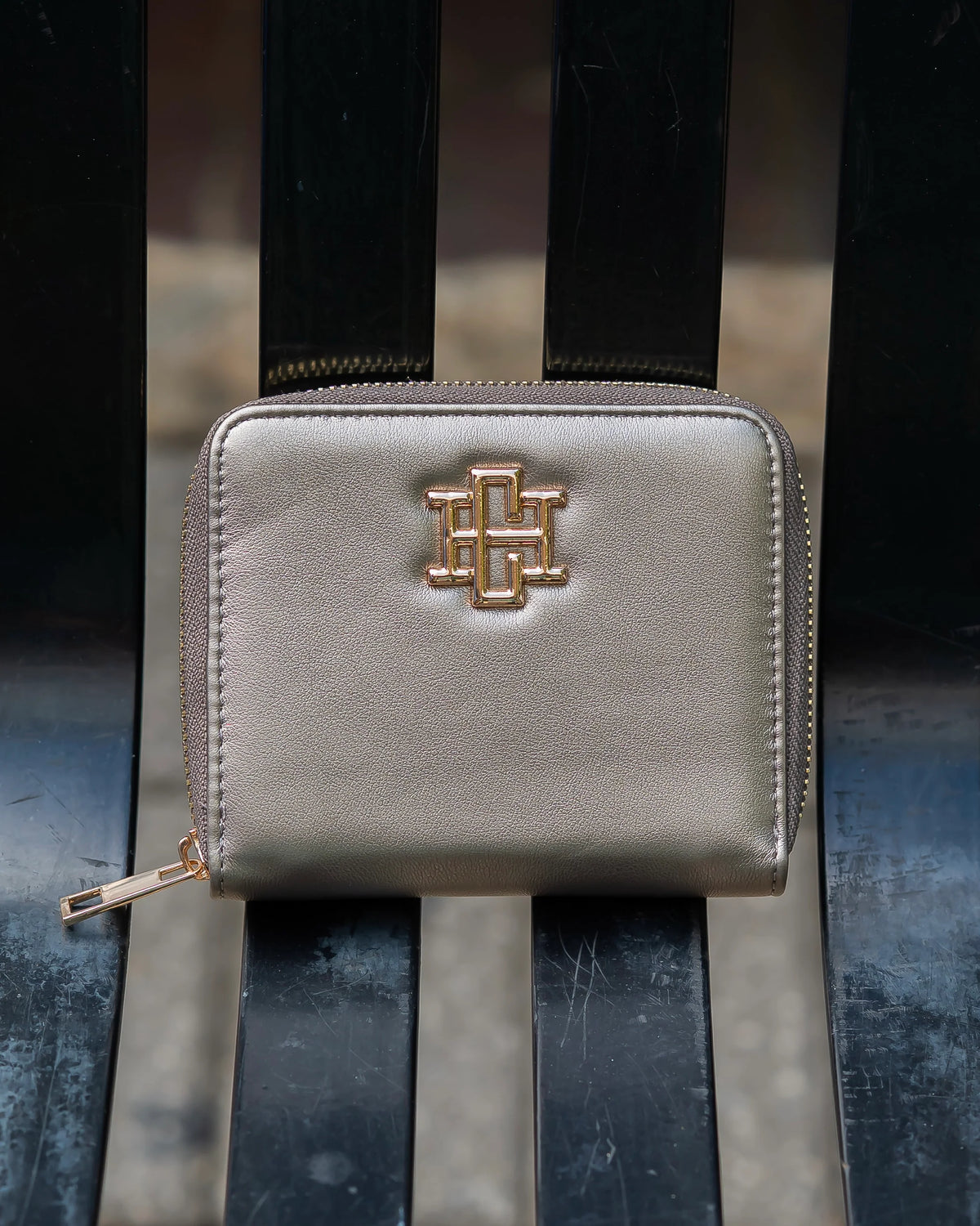 Caroline Hill Black Pearl Blakely Wallet