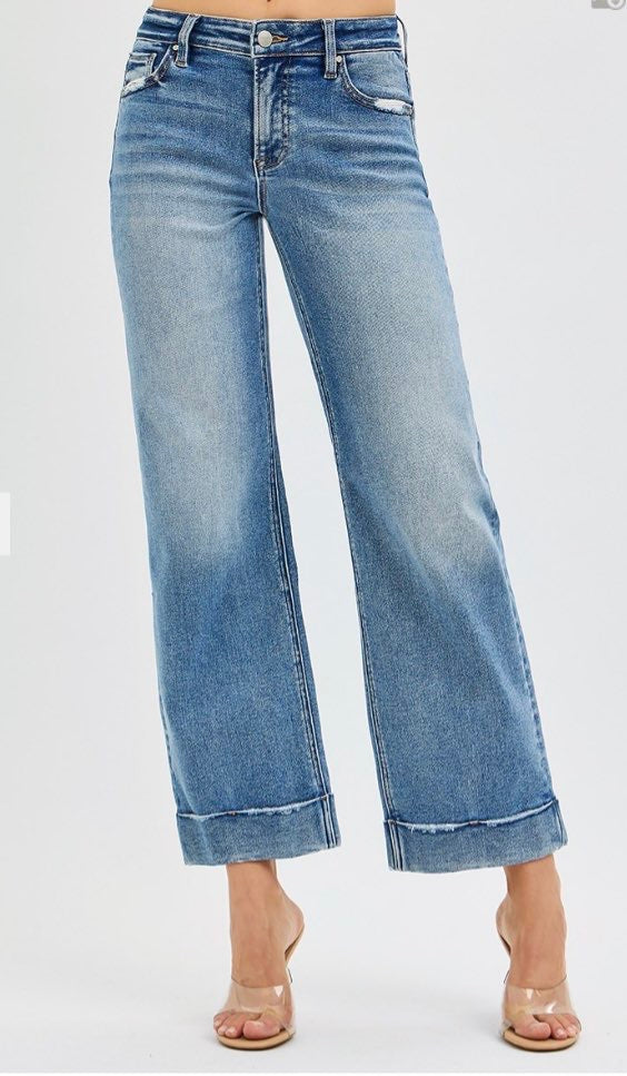 Risen Cuff Jeans