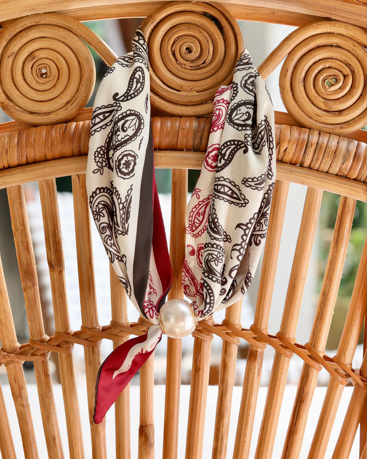 Caroline Hill Magnetic Pearl Maroon/Black Paisley Scarf Necklace